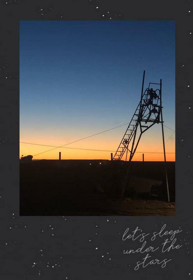 The Blacklighters Opal Retreat-Undergound Villa Coober Pedy Exterior photo